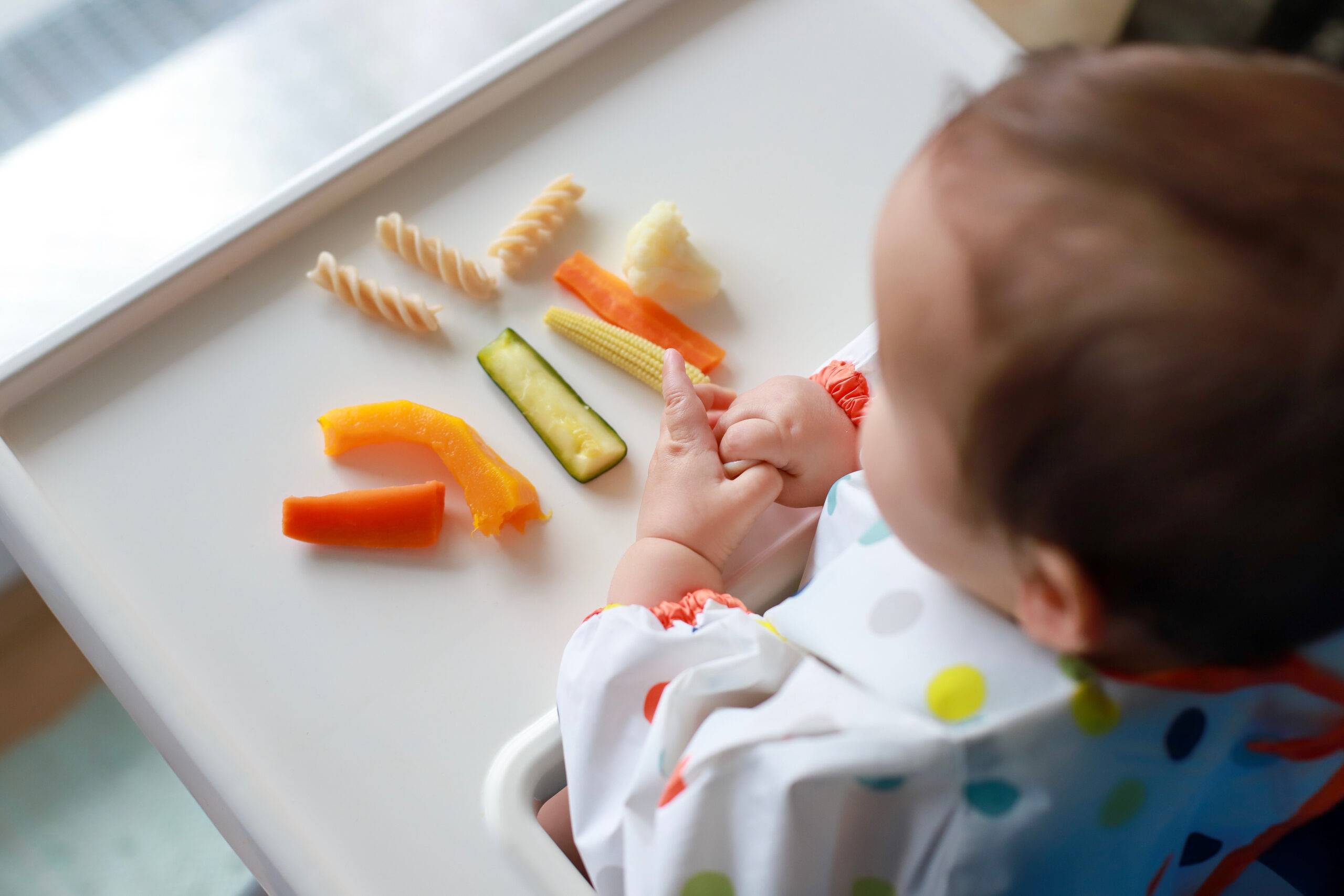 baby led weaning, blw, ბვლ, კვება, მყარი კვება, თვითკვება,